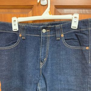 Levi’s Jeans